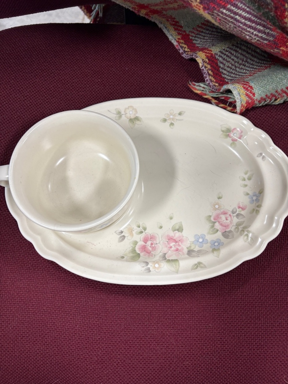 Pfaltzgraff Tea Rose Snack Tray & Soup Mug Set 2378238